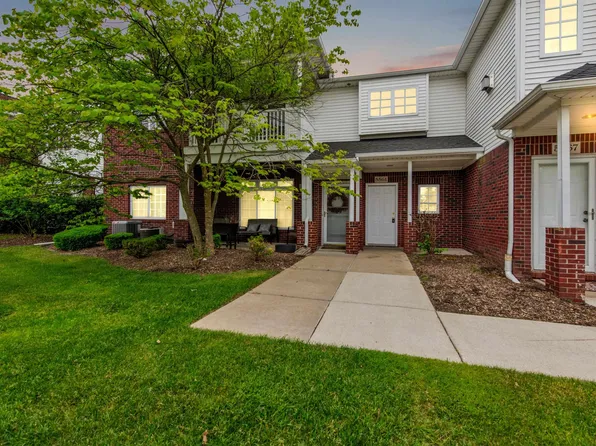 5555 Acorn Ln, Sterling Heights, MI 48314