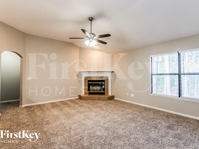5541 Broadgate Ct — Photo 4