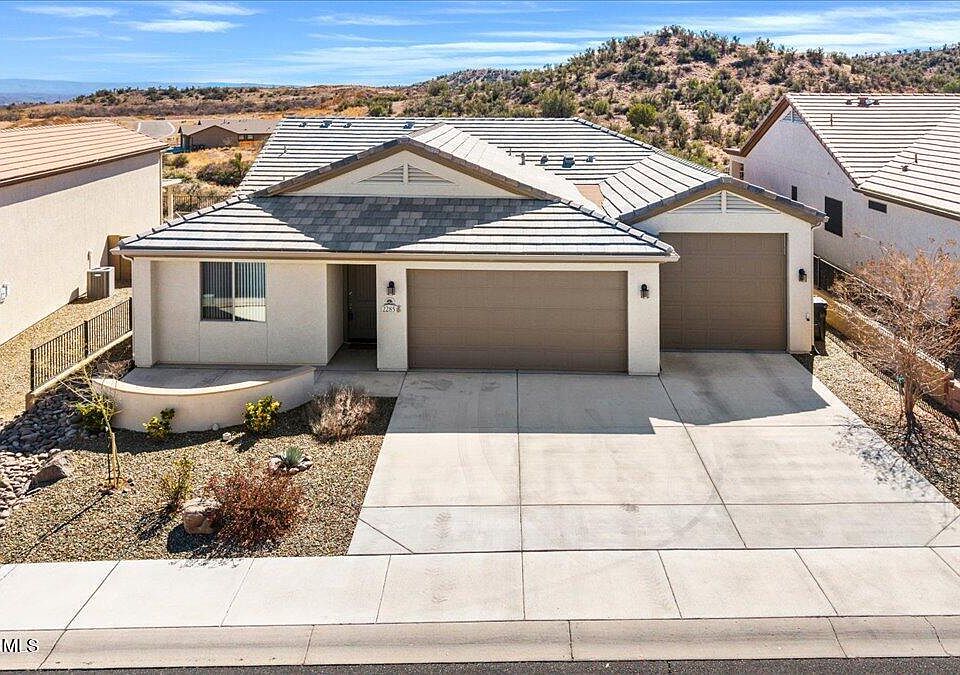 1st image of 2285 Gold Rush Lane