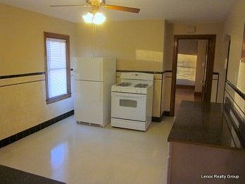 1st image of 208 Obed Ave