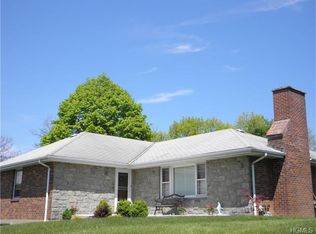 1 Georgian Dr, Stony Pt, NY 10980