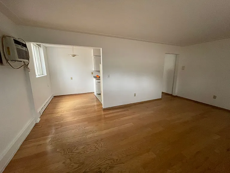 3805 Bryant Ave S — Photo 12