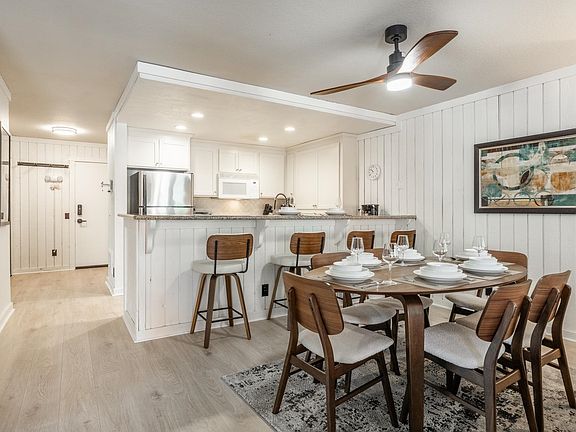3rd image of 435 Lakeview Blvd #84
