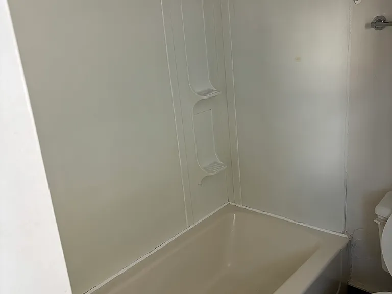 538 Nichols St #2 — Photo 13