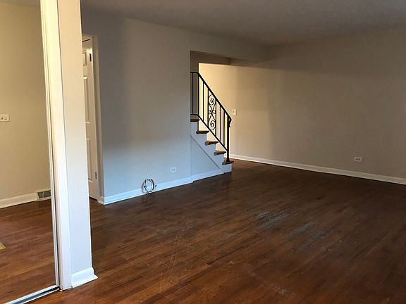 3rd image of 535 James Ct Unit B