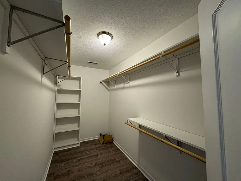 2603 Oakfield Dr — Photo 27