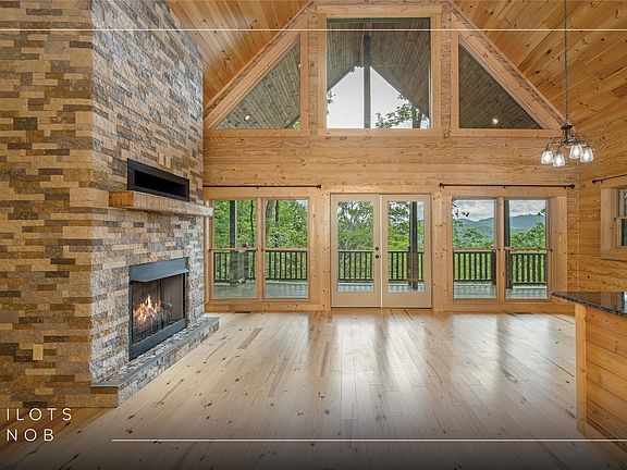 3rd image of 364 Bridgestone Drive