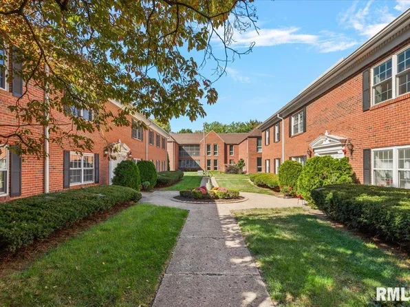 1309 S Douglas Ave APT F, Springfield, IL 62704