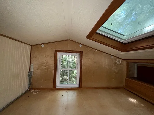 408 SE 138th Ave — Photo 11