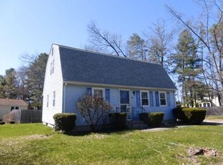 40 Kenneth Rd, Easthampton, MA 01027