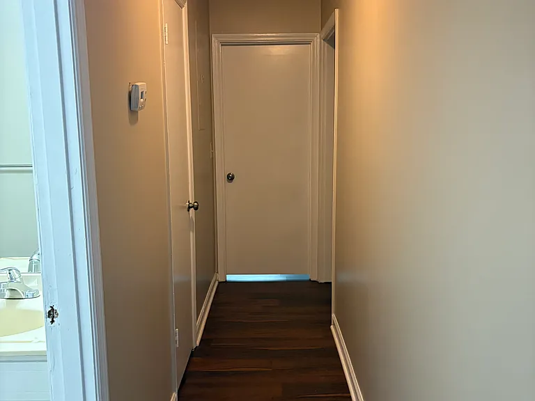 108 Woodglen Ct — Photo 9