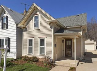 2918 25th St E, Minneapolis, MN 55406