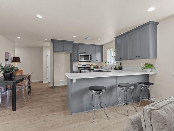 4th image of 7835 Hutton Creek Ln