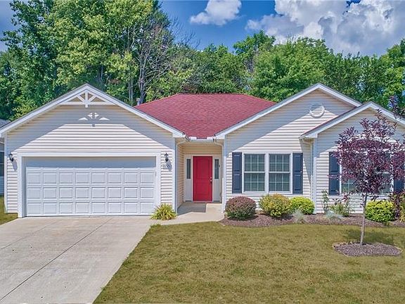 2nd image of 1135 Cobblestone Dr