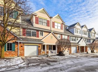 26013 Felicity Lndg, Harrison Township, MI