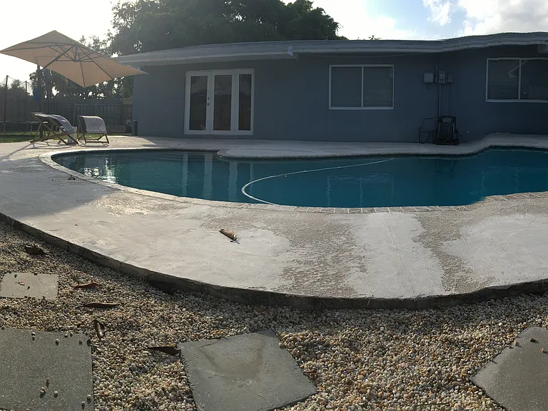 8740 SW 20th Ter — Photo 8