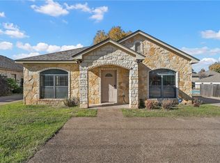221 Gurley Ln, Waco, TX 76706