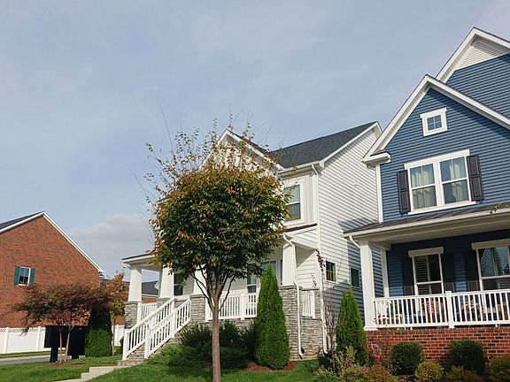 2nd image of 21931 Moorhen St