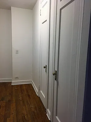 Rented by Lang Realty LLC | media 3