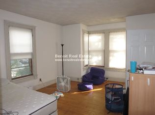 121 Albion St #1, Somerville, MA 02144