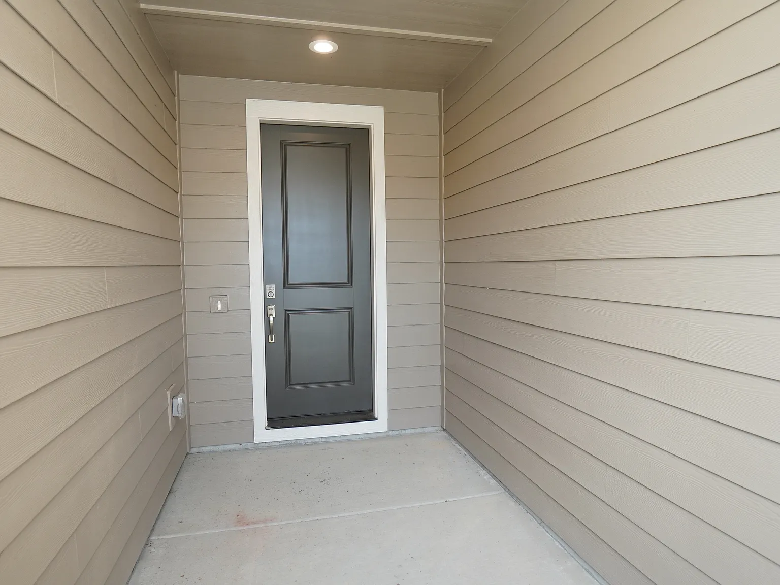 14561 Pine Knoll St - 1 — Photo 3