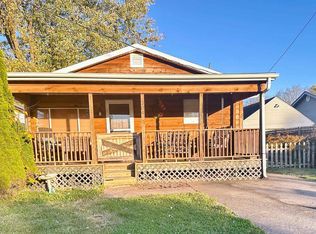 304 7th St, Huntington, WV 25705