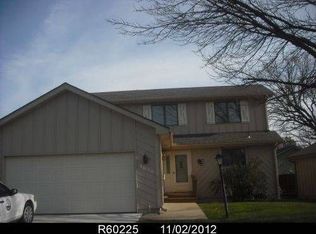 3030 SW Hunters Ln, Topeka, KS 66614