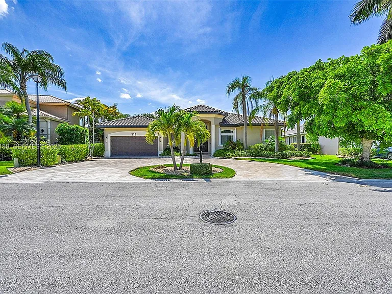 512 NW 120th Dr — Photo 4