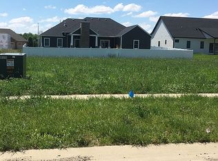 3608 Peach Tree Dr, Springfield, IL 62711