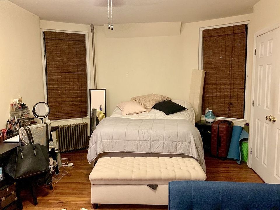 1st image of 786 Carroll St APT 1