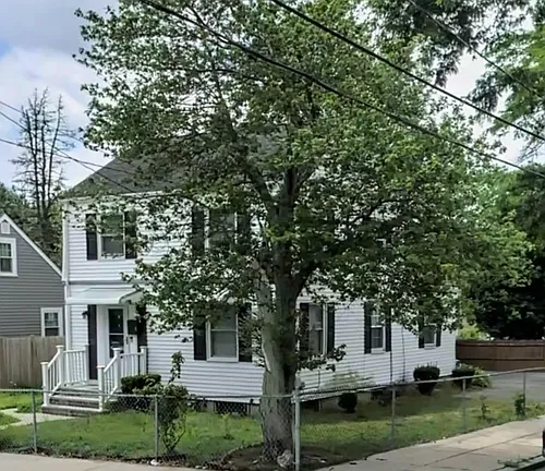 1 Lewiston St Photo 1
