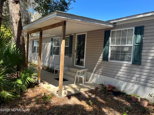 223 OAK RIDGE Drive, Welaka, FL 32193