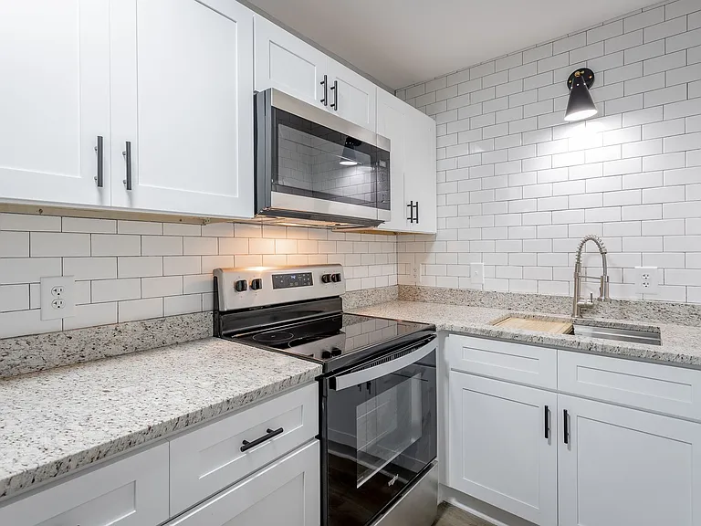 Discover Modern Living at Genesis Apartments Cleveland, TN — Photo 17