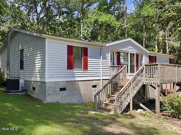 5th image of 1045 River Road