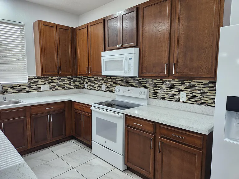 1174 Platte Ln N — Photo 18