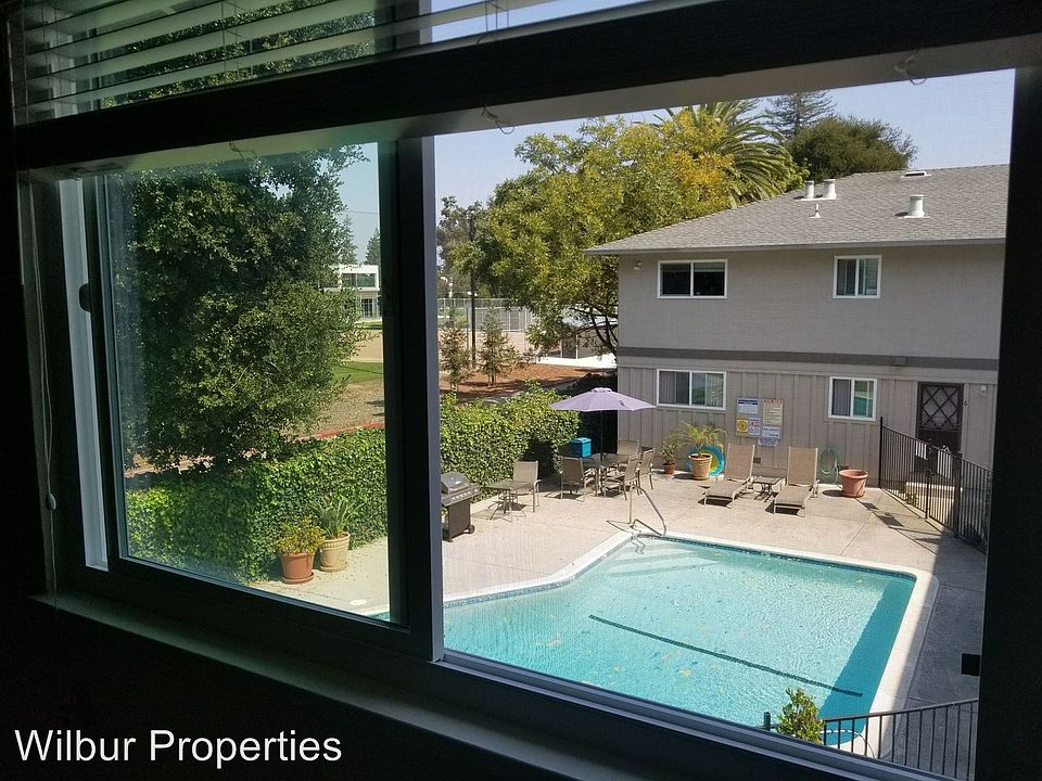 1st image of 850 Coleman Ave APT 9
