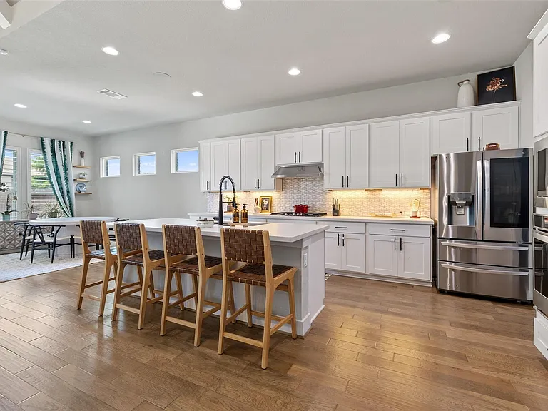 1608 Carmine Dr — Photo 12