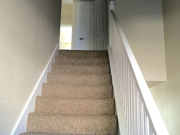 3rd image of 1521 NE Erin Ct #3899261