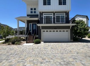 174 E Polaris Dr, Saratoga Springs, UT 84045