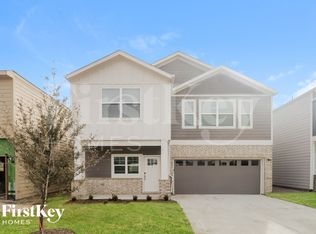 340 Niki Dr, Lewisville, TX 75057