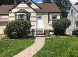 91 Lilac St, Bergenfield, NJ 07621