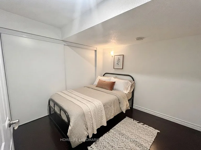 8 Baffin Ct — Photo 8