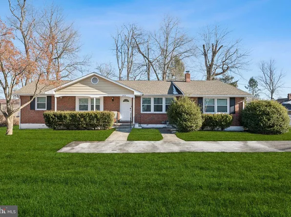 2418 Church Rd, Cinnaminson, NJ 08077