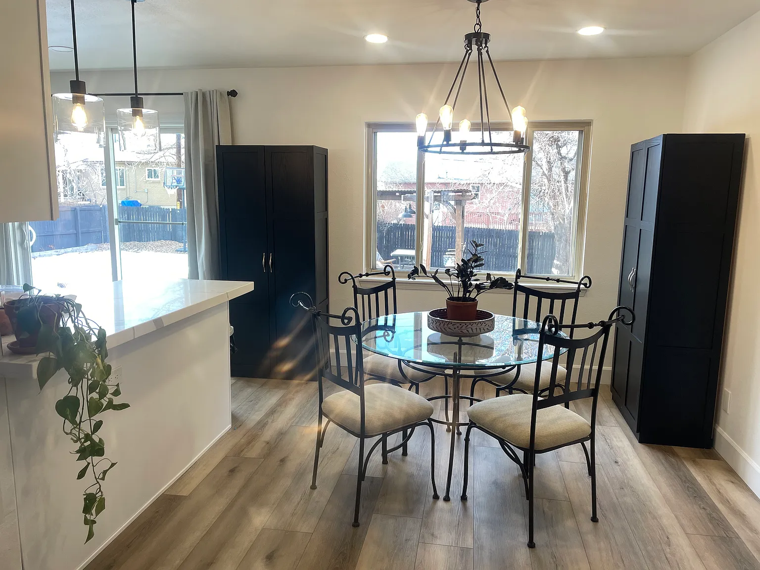 W Dakota Dr, Lakewood — Photo 4