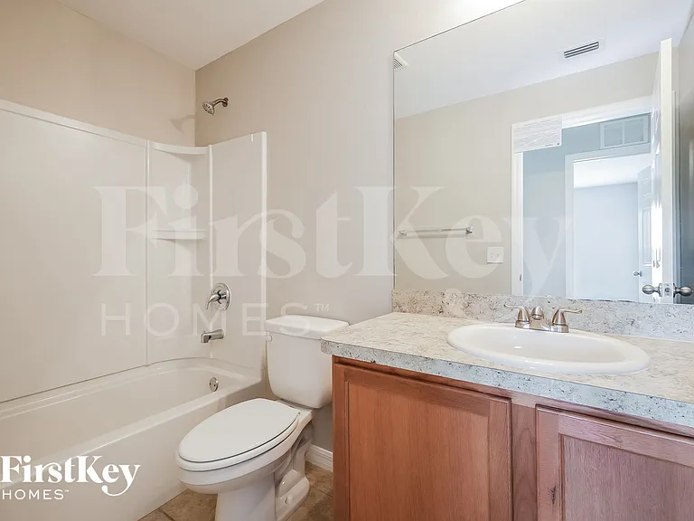 354 Shadow Lakes Dr — Photo 14