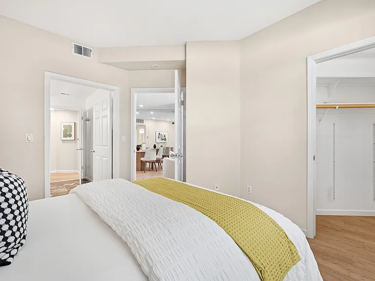 902 Sunrose Ter #104 — Photo 19