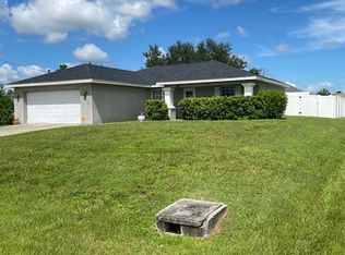 3717 NE 13th Ave, Cape Coral, FL 33909