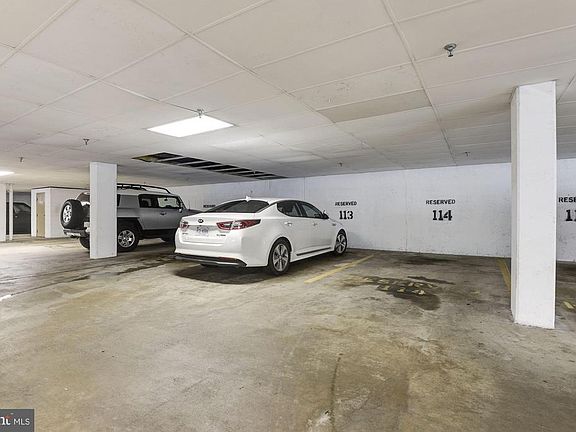 3rd image of 1504 Lincoln Way APT 337