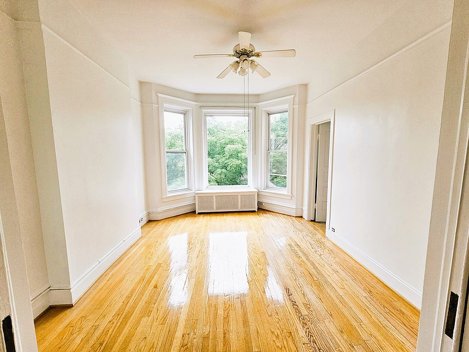 1st image of 4713 N Hermitage Ave #2