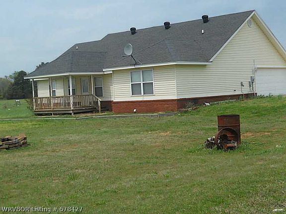 2nd image of 8215 NE Belmont Dr